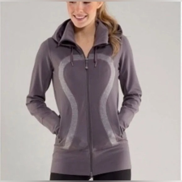 Lululemon In Stride Jacket in Magnum - Picture 1 of 8